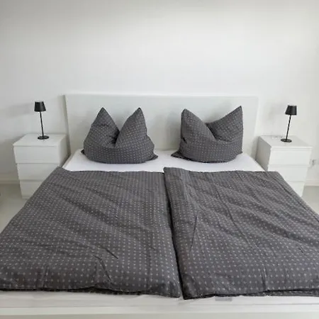 Wohnung 아파트