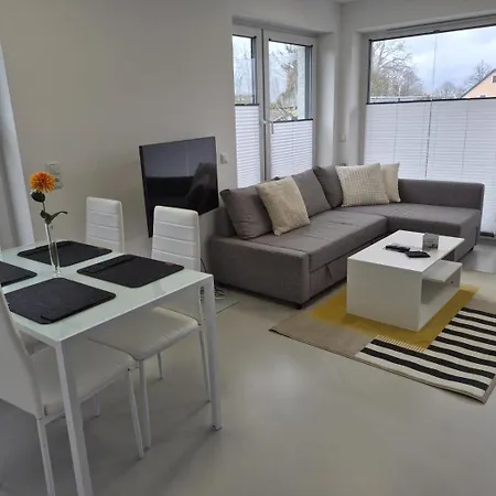 아파트 Wohnung *